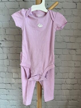 ⭐️⭐️PICK 5 / $20 Carter's 2 Piece Baby Outfit